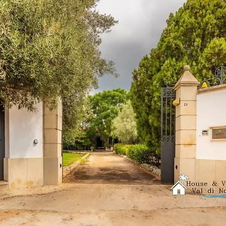 Falaride Garden Avola